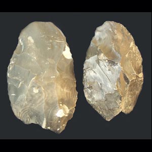 Left - replica: Right - Cast of the 750,000 year old East coast handaxe